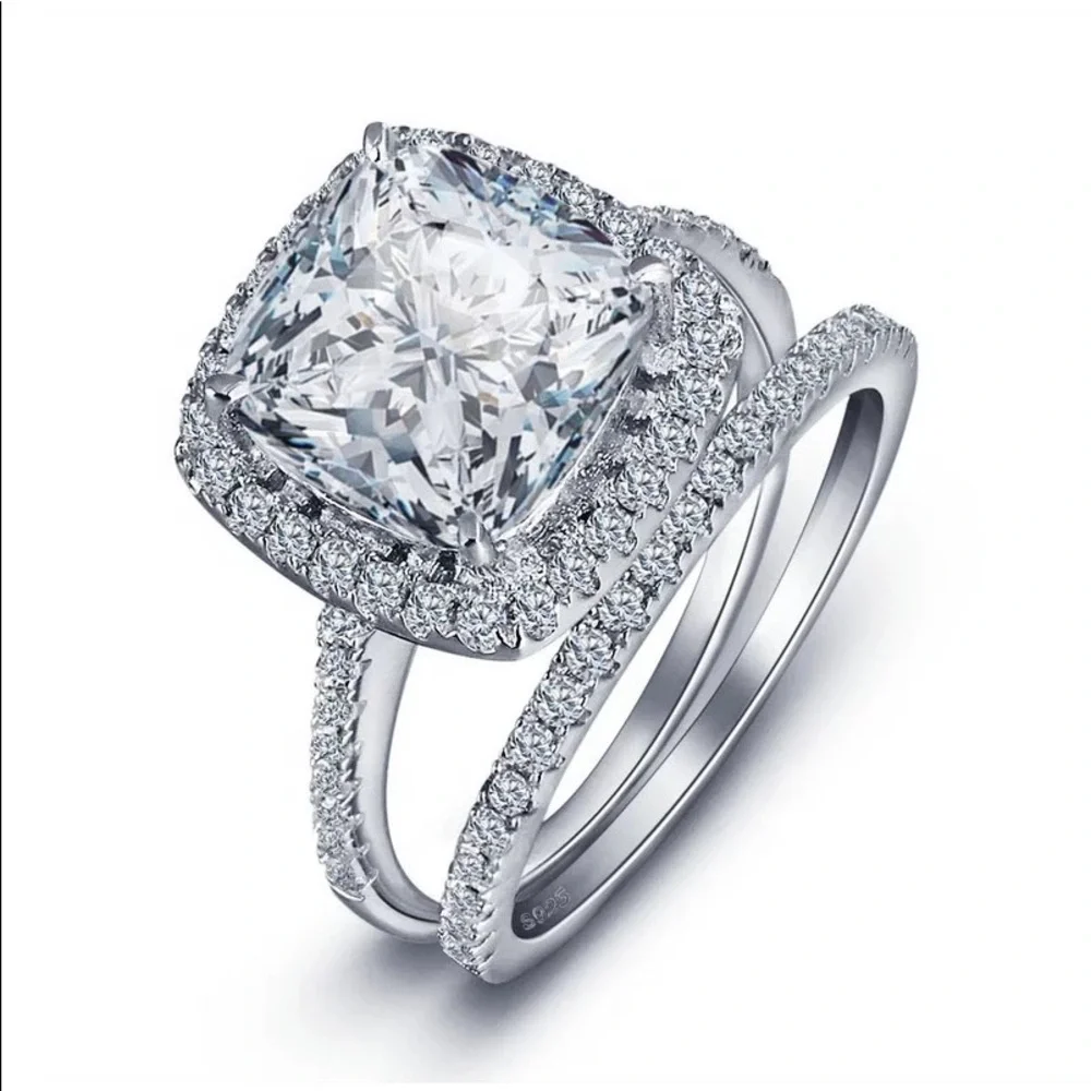 New Women’s 2 pc/set 925 Silver Diamond Ring